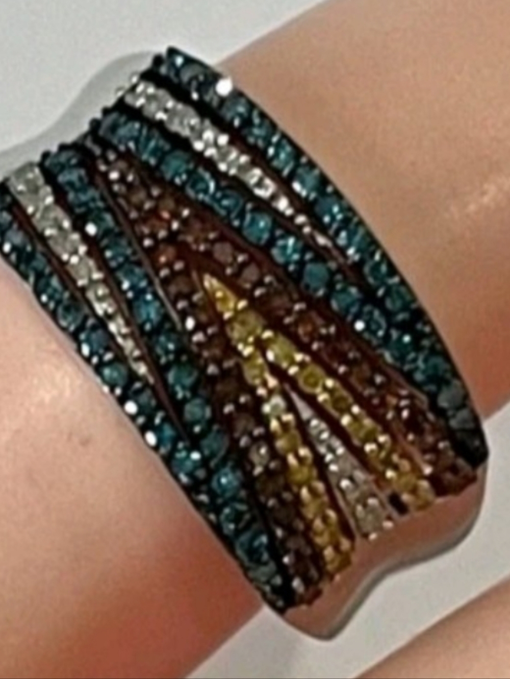 Diamond Ring - Picture 3 of 7